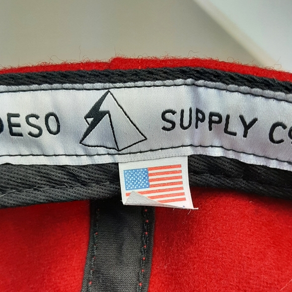 Deso Supply Co USA Adjustable Leather Strap Breathable Red & White Men's - Picture 10 of 10